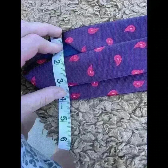LORD JOHN Neck Tie Mens Purple Paisley  Made in England Vintage - Picture 6 of 6